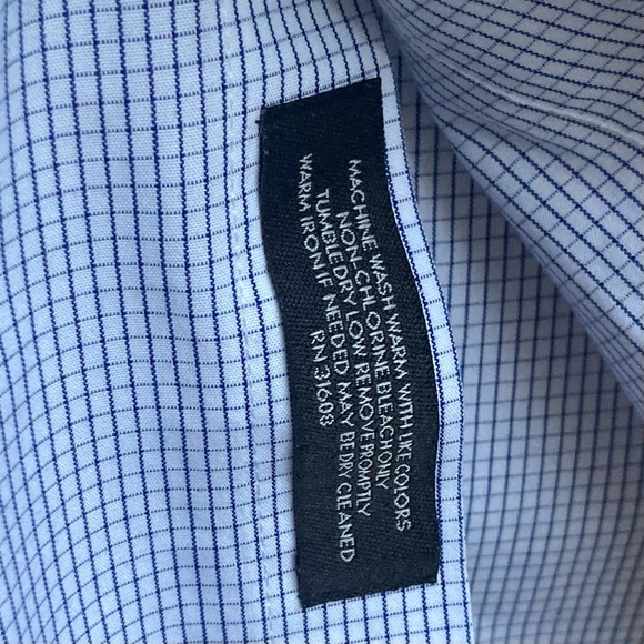 Jos A Bank Traveler's Collection, Long sleeve, Tailored fit, size 16-34 - Picture 5 of 10